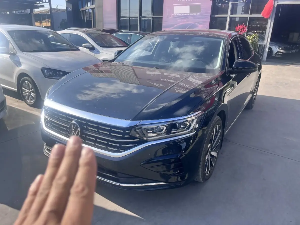 2022 Xpeng P7 BEV 60.2KWH