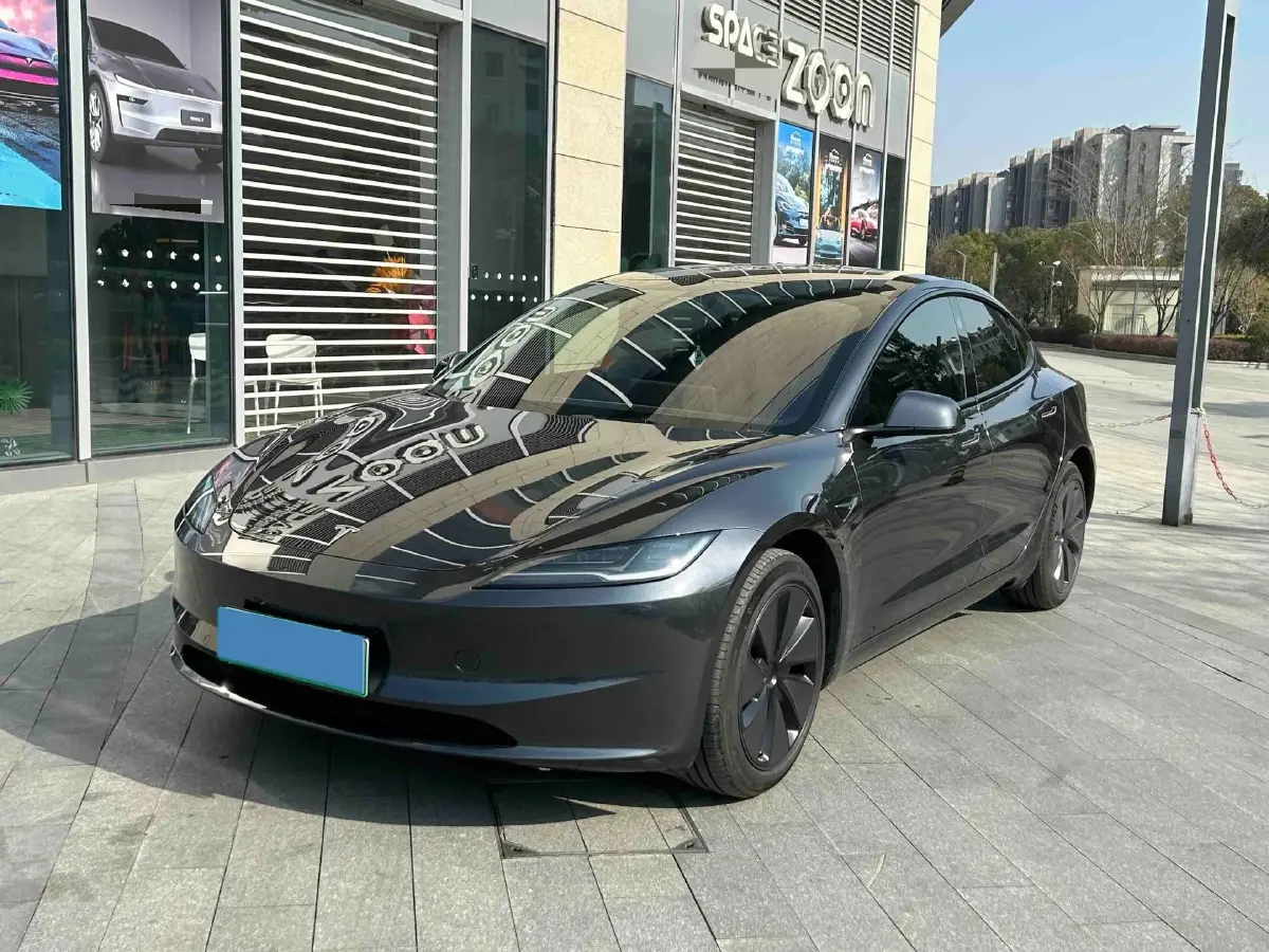 2023 HYPTEC GT BEV 80KWH