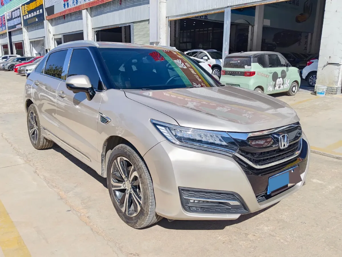 2017 Honda UR-V 2.0T 272HP L4 9AT,autocango,china used car exporter,china ev exporter,chinese used car exporter,chinese used ev exporter