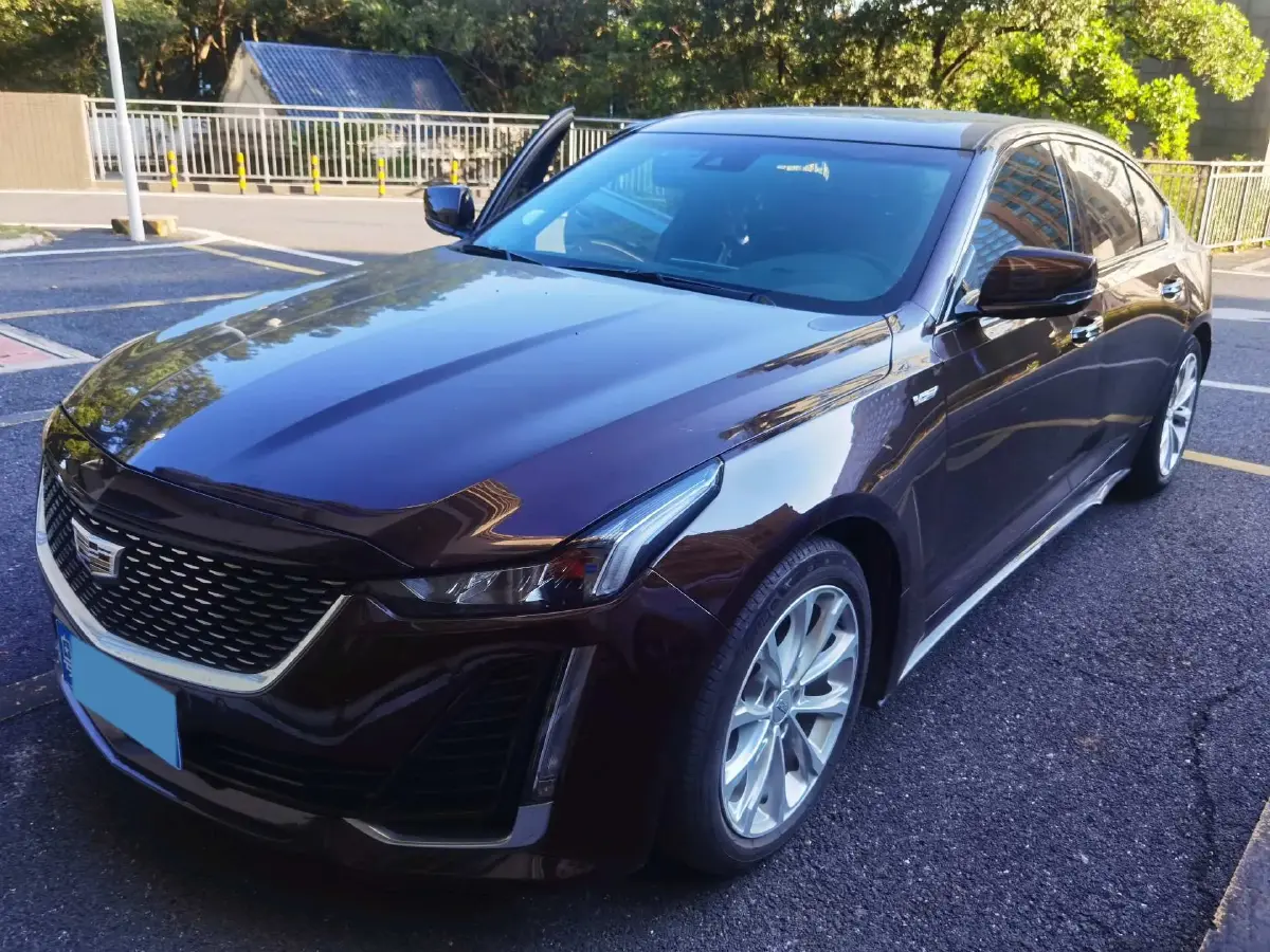 2020 Cadillac XT5 2.0T 237HP L4 9AT