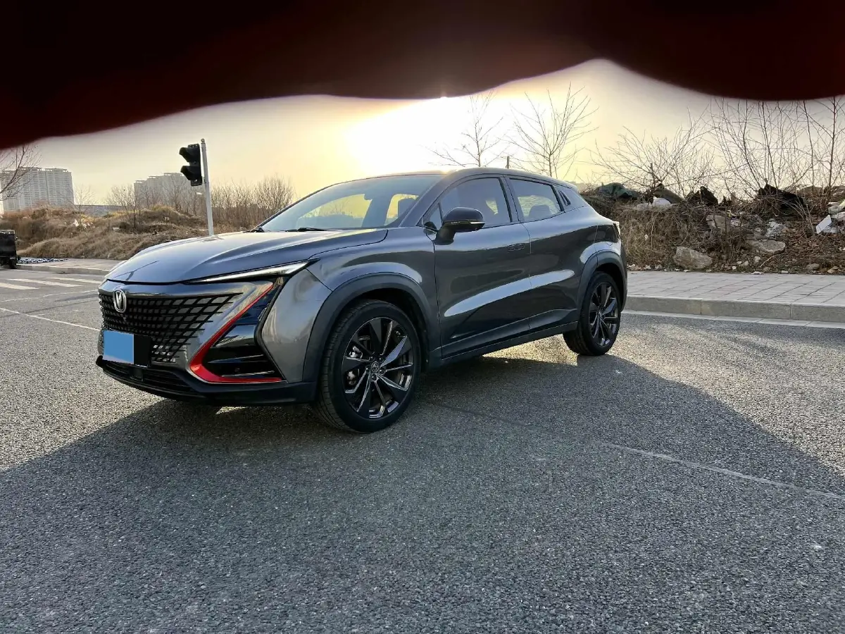 2020 ChangAn UNI-T 1.5T 180HP L4 7DCT