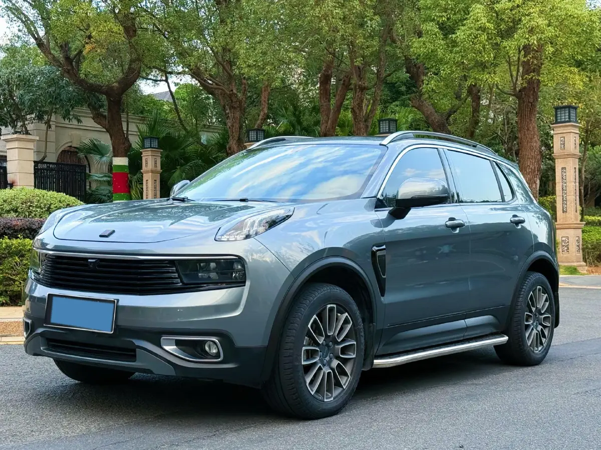 2020 LYNK&CO 01 2.0T 190HP L4 6AT