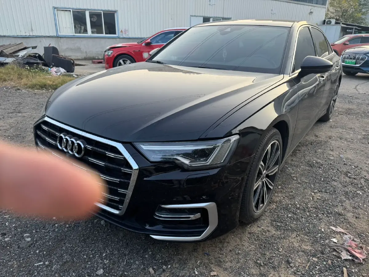 2021 Audi A6L 2.0T 224HP L4 7DCT