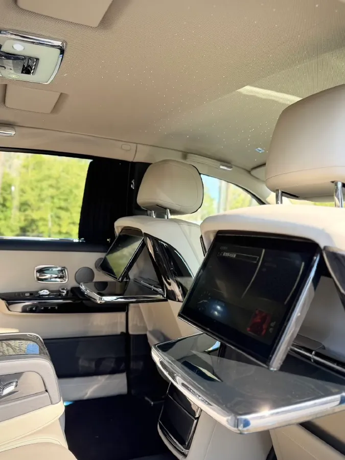 2018 Rolls-Royce Phantom 6.7T 571HP V12 8AT,autocango,china used car exporter,china ev exporter,chinese used car exporter,chinese used ev exporter