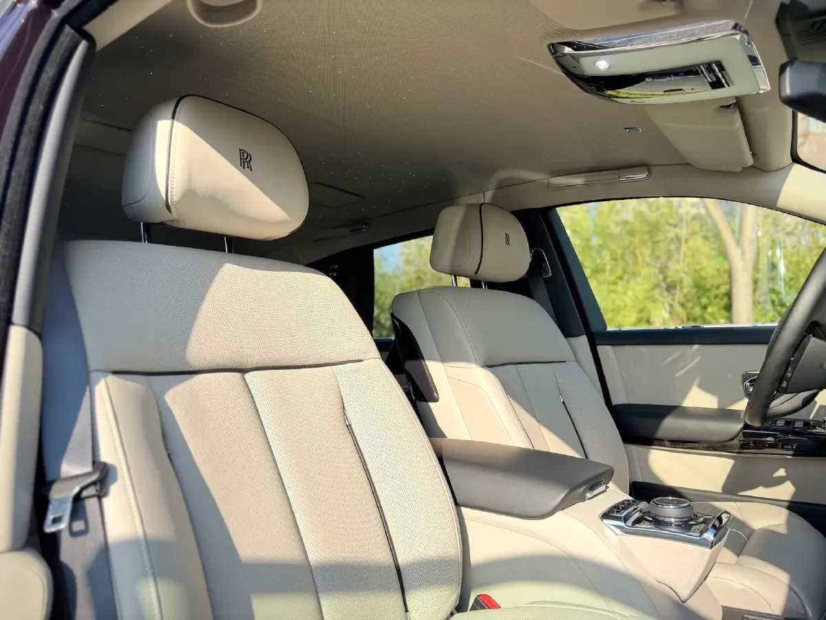 2018 Rolls-Royce Phantom 6.7T 571HP V12 8AT,autocango,china used car exporter,china ev exporter,chinese used car exporter,chinese used ev exporter