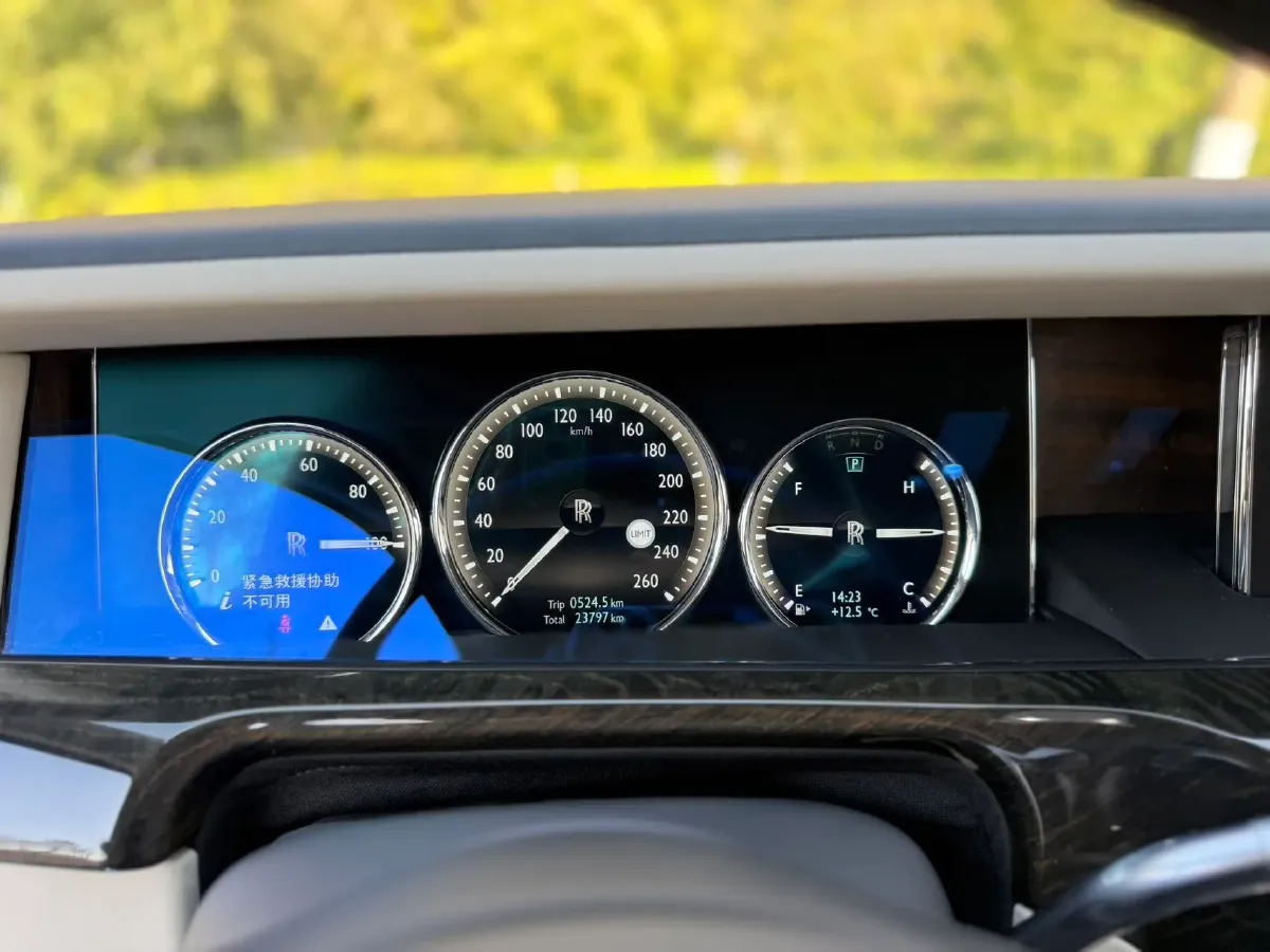 2018 Rolls-Royce Phantom 6.7T 571HP V12 8AT,autocango,china used car exporter,china ev exporter,chinese used car exporter,chinese used ev exporter