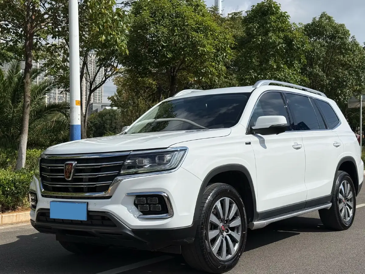 2019 Roewe RX8 2.0T 222HP L4 6AT