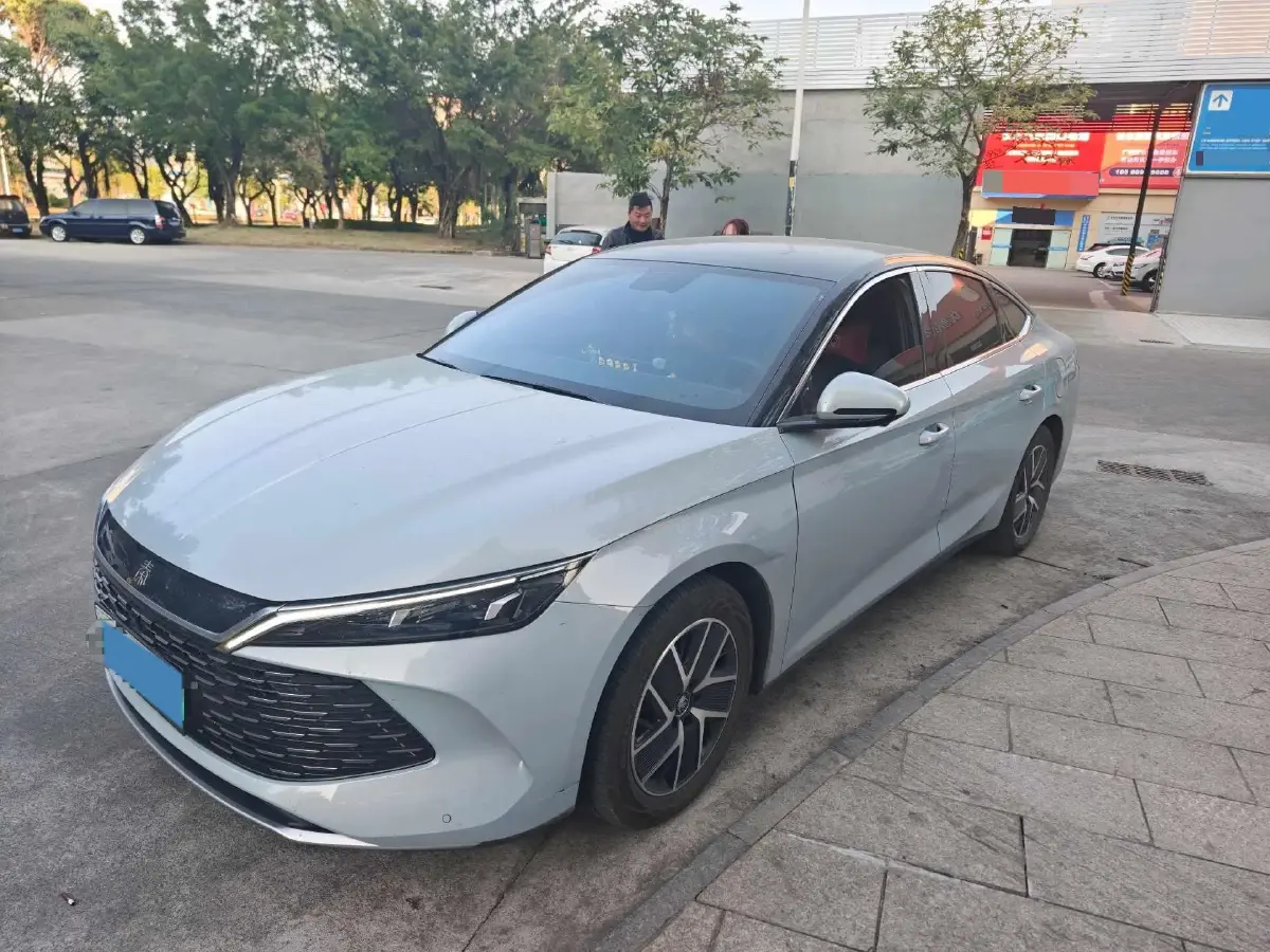 2024 BYD QinL 1.5L 101HP L4 E-CVT PHEV 10.08KWH