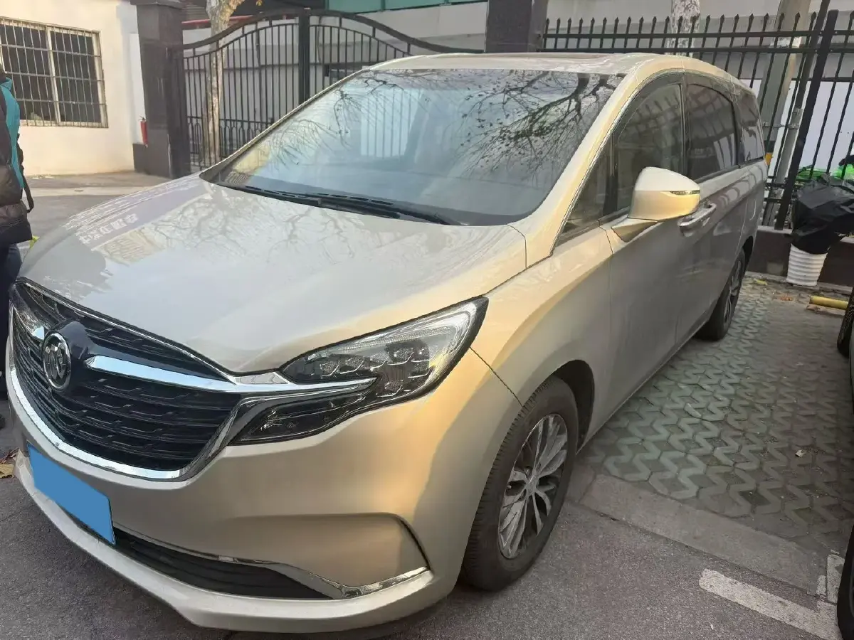 2022 Buick GL8 2.0T 237HP L4 9AT