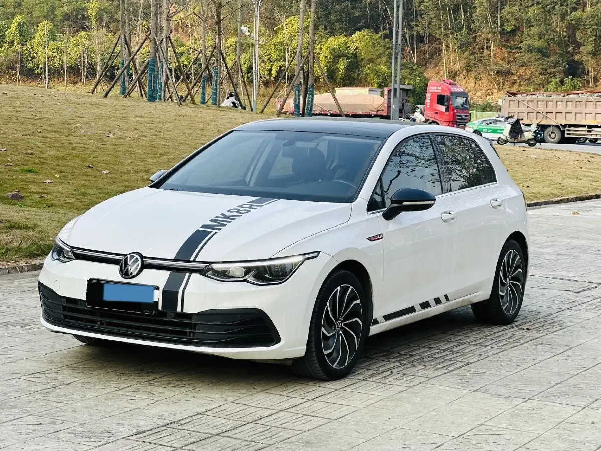 2021 Volkswagen Golf 1.4T 150HP L4 7DCT