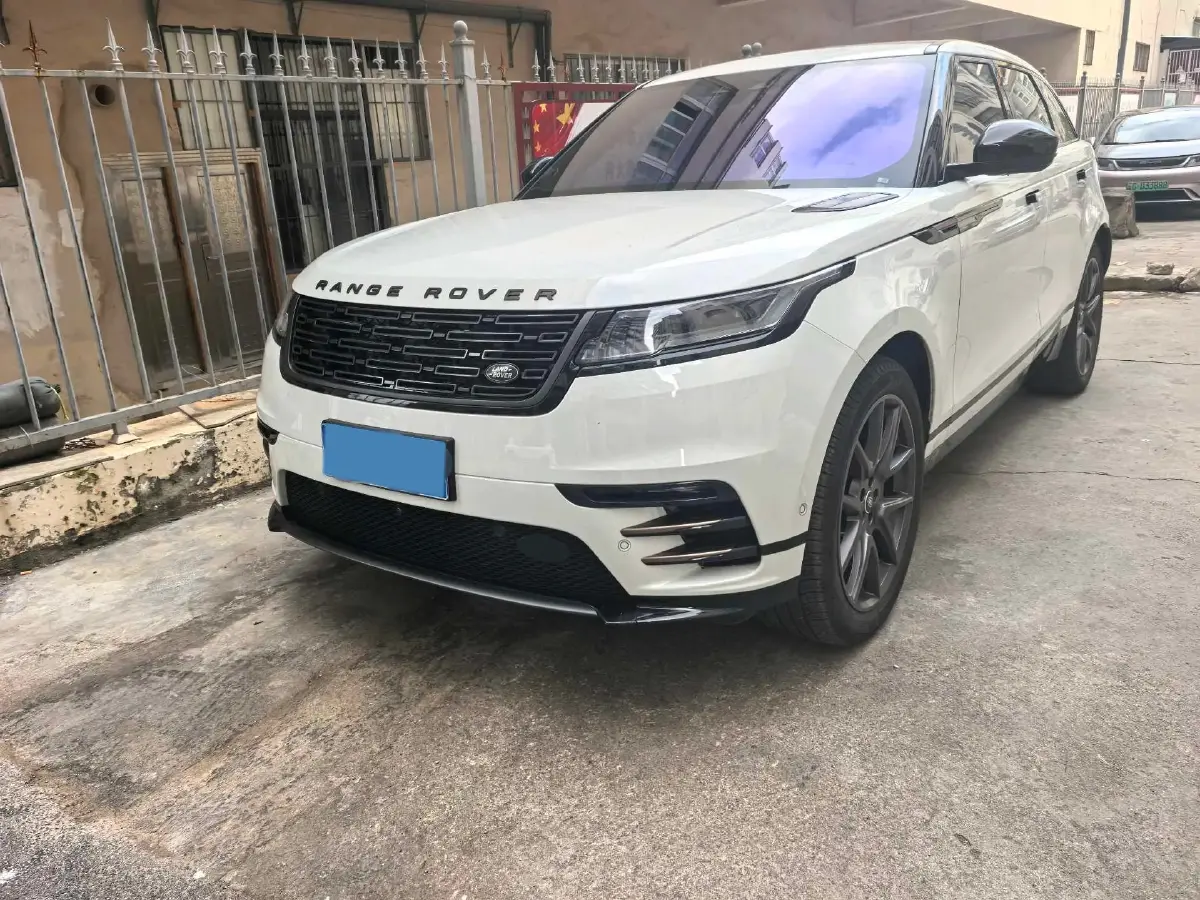 2024 Land Rover Range Rover Velar 2.0T 250HP L4 8AT