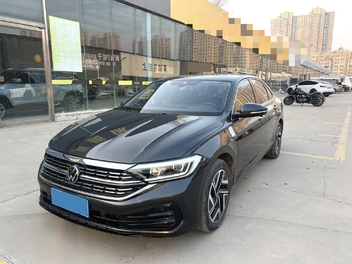 2024 Volkswagen Sagitar 1.5T 160HP L4 7DCT