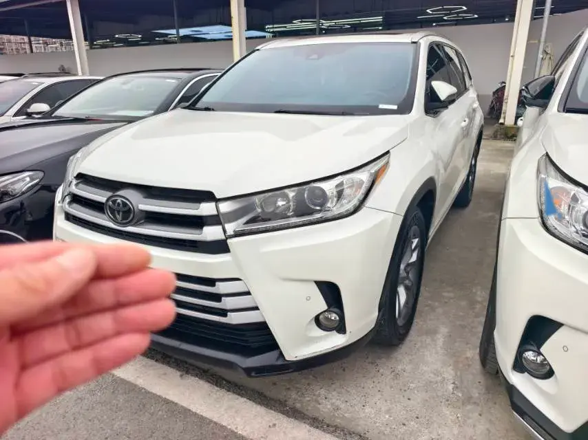 2018 Toyota Highlander 2.0T 220HP L4 6AT