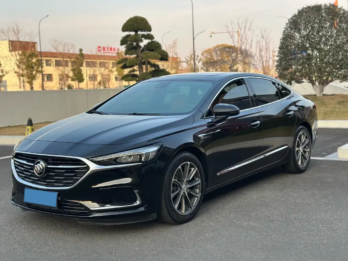 2020 Buick Larcosse 2.0T 237HP L4 9AT