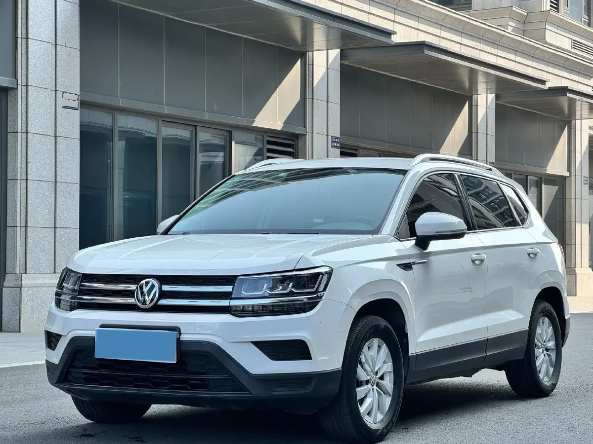 2020 Volkswagen Tharu 1.4T 150HP L4 7DCT