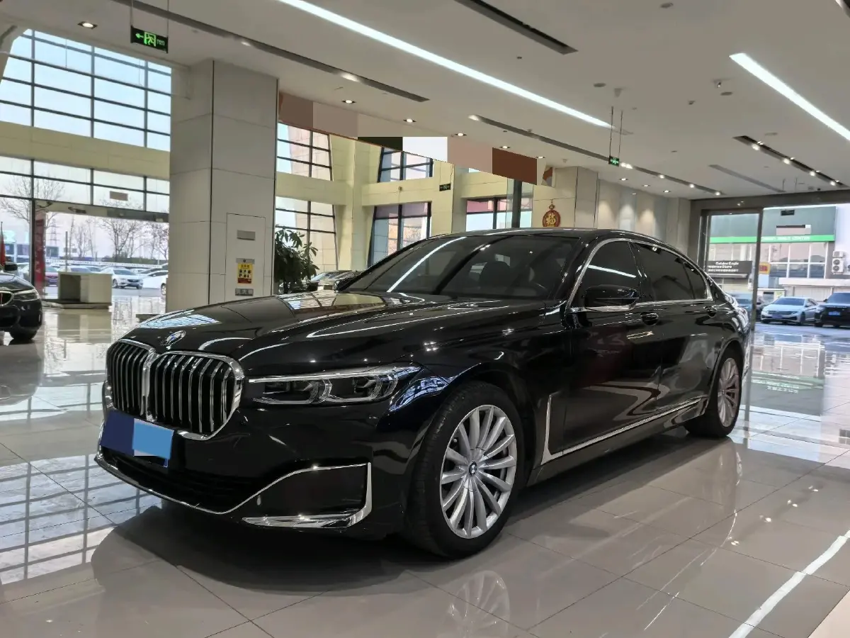 2019 BMW 7 Series 2.0T 265HP L4 8AT