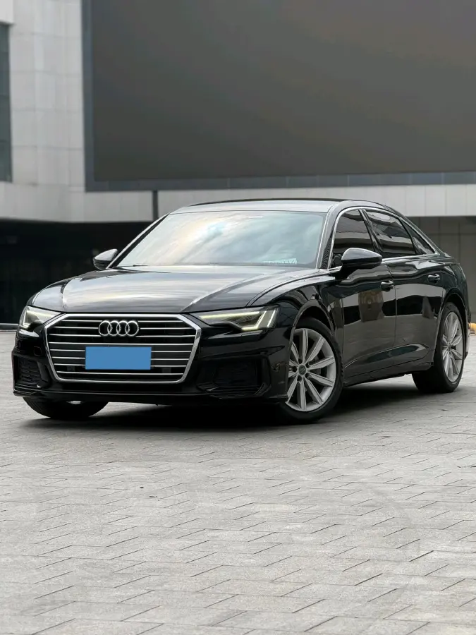 2021 Audi A6L 2.0T 224HP L4 7DCT