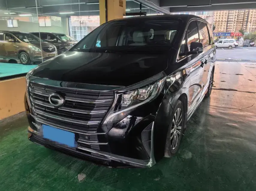 2021 GAC Trumpchi M8 2.0T 252HP L4 8AT