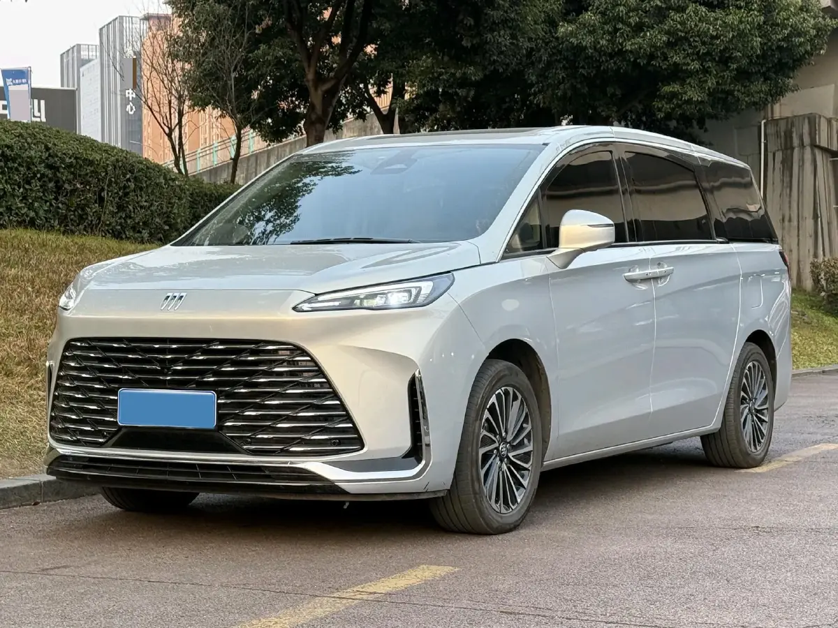 2025 Buick GL8 1.5T 180HP L4 2DHT PHEV