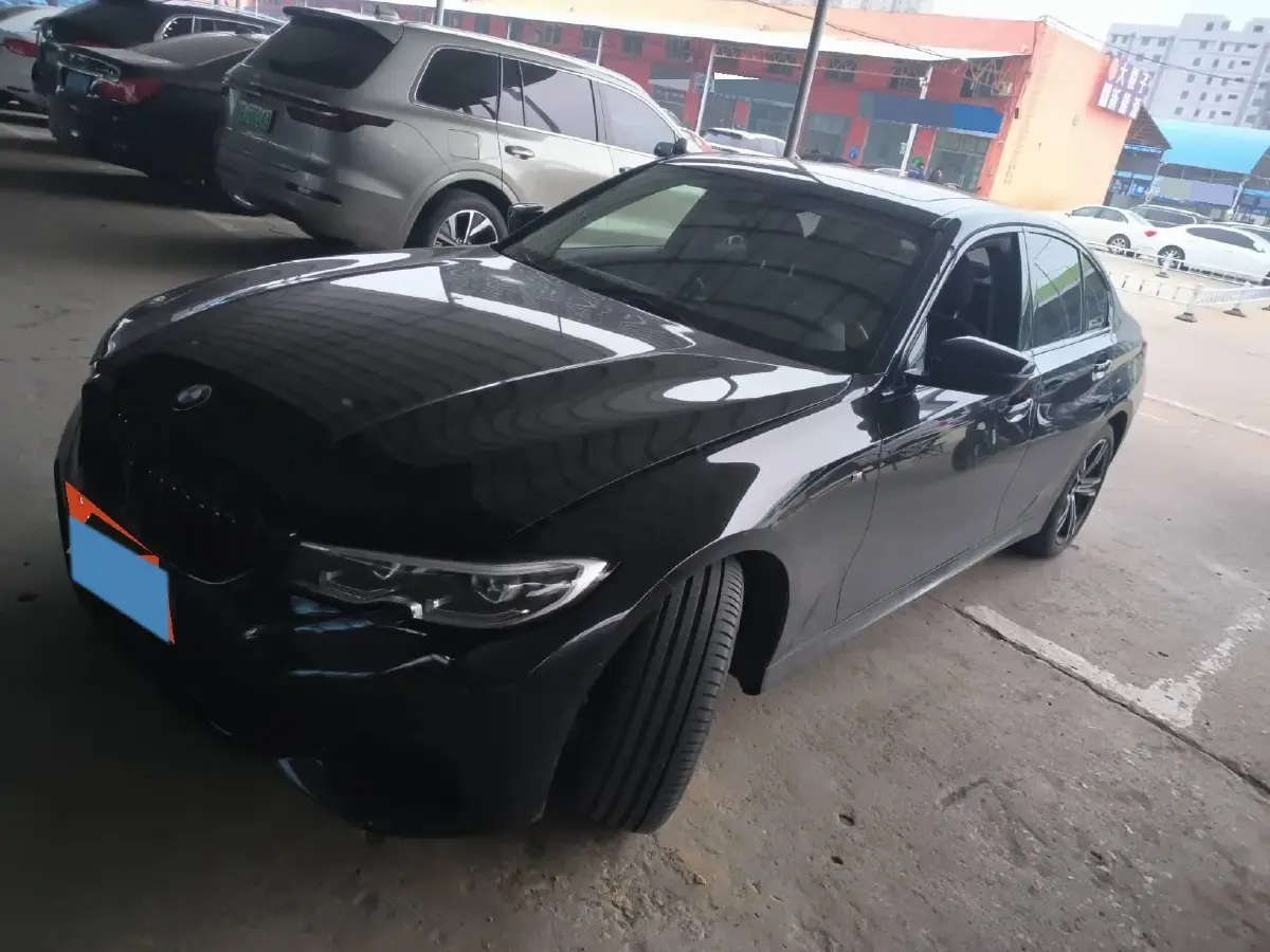 2022 BMW 3 Series 2.0T 184HP L4 8AT