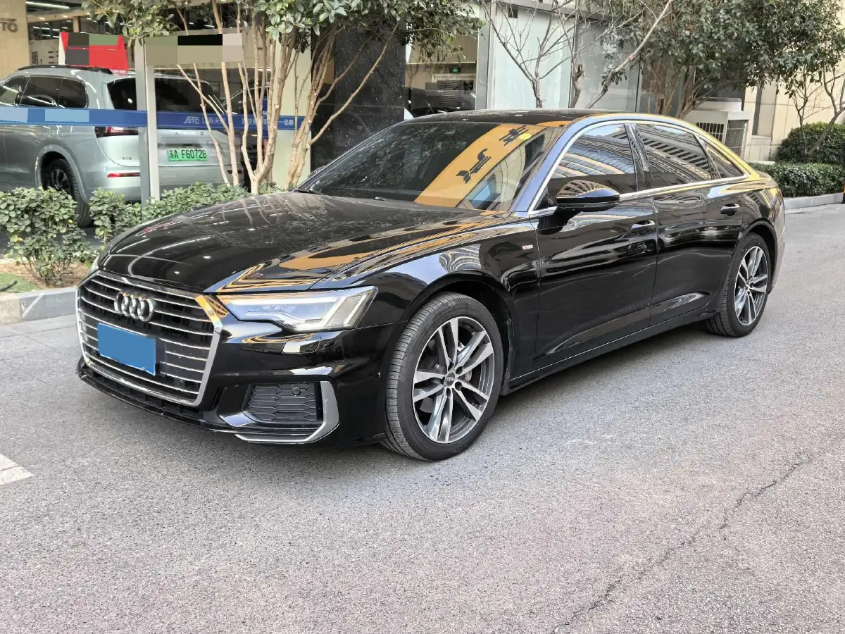 2019 Audi A6L 2.0T 190HP L4 7DCT