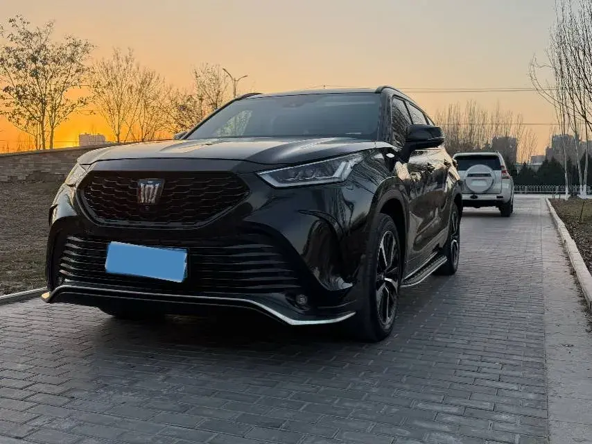 2021 Toyota Crown Kluger 2.5L 192HP L4 E-CVT Hybrid