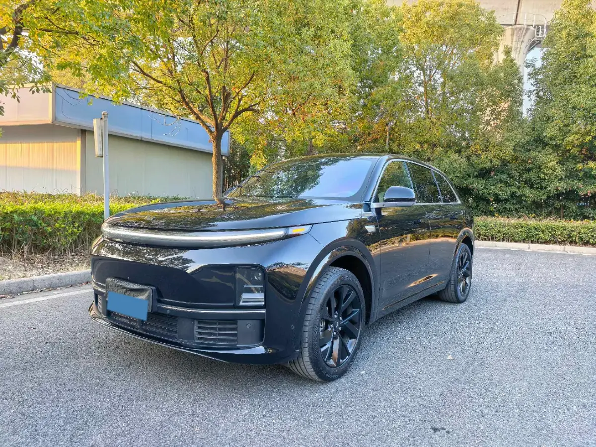 2023 Li L7 Range Extended 154HP REEV 40.9KWH