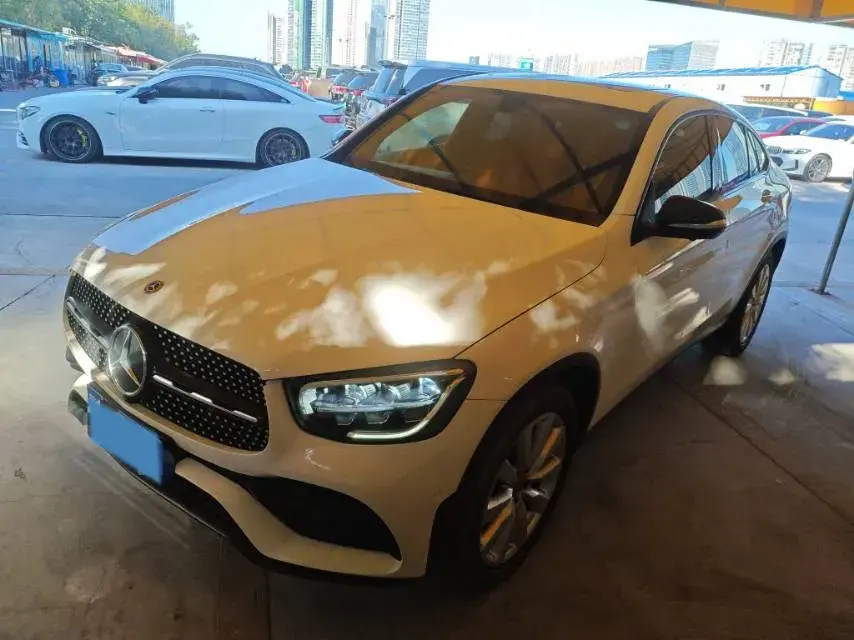 2020 Mercedes-Benz GLC Coupe 2.0T 197HP L4 9AT