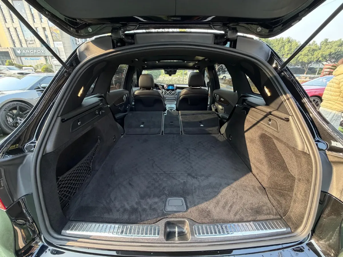 2021 Mercedes-Benz GLC Class 2.0T 258HP L4 9AT,autocango,china used car exporter,china ev exporter,chinese used car exporter,chinese used ev exporter