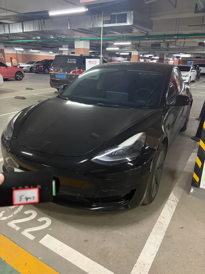 2022 Tesla Model 3 BEV 60KWH