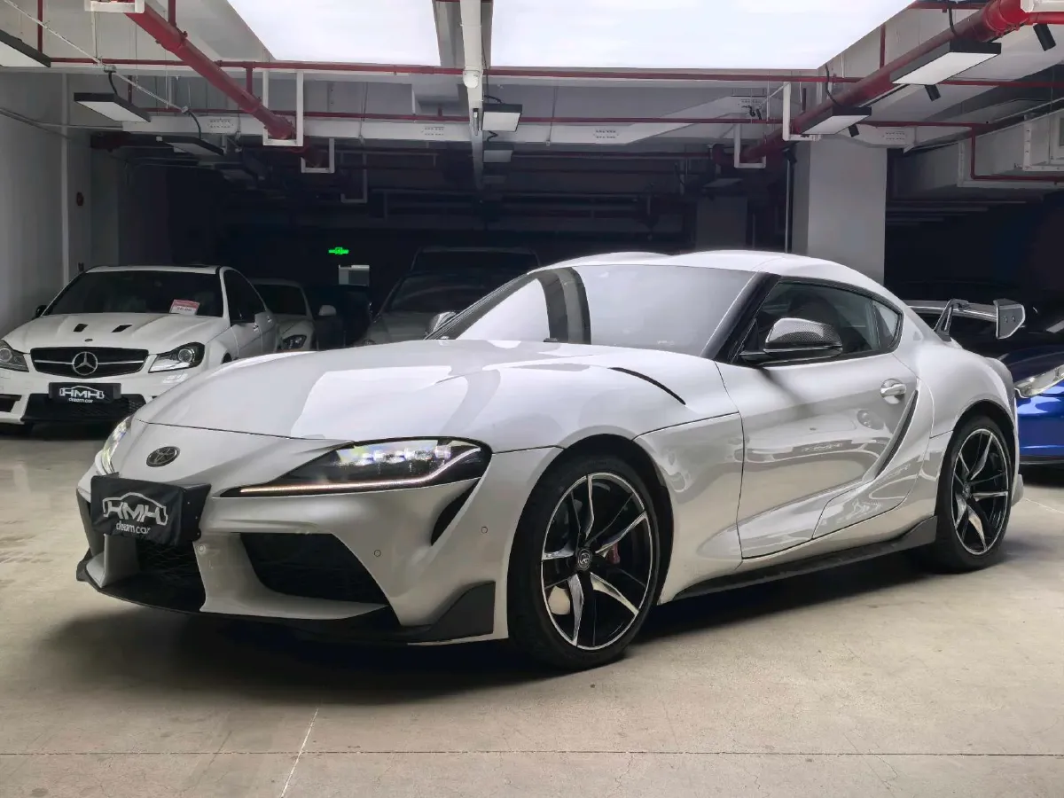 2021 Toyota Supra 3.0T 340HP L6 8AT,autocango,china used car exporter,china ev exporter,chinese used car exporter,chinese used ev exporter
