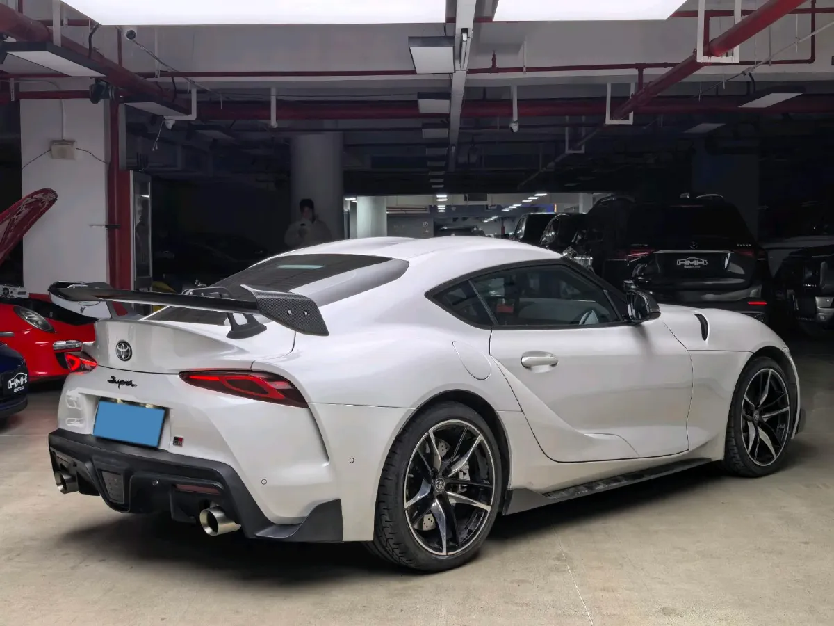 2021 Toyota Supra 3.0T 340HP L6 8AT,autocango,china used car exporter,china ev exporter,chinese used car exporter,chinese used ev exporter