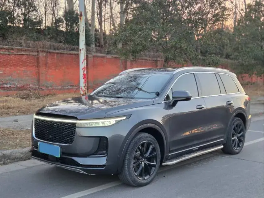 2021 Li ONE Range Extended 131HP REEV 40.5KWH