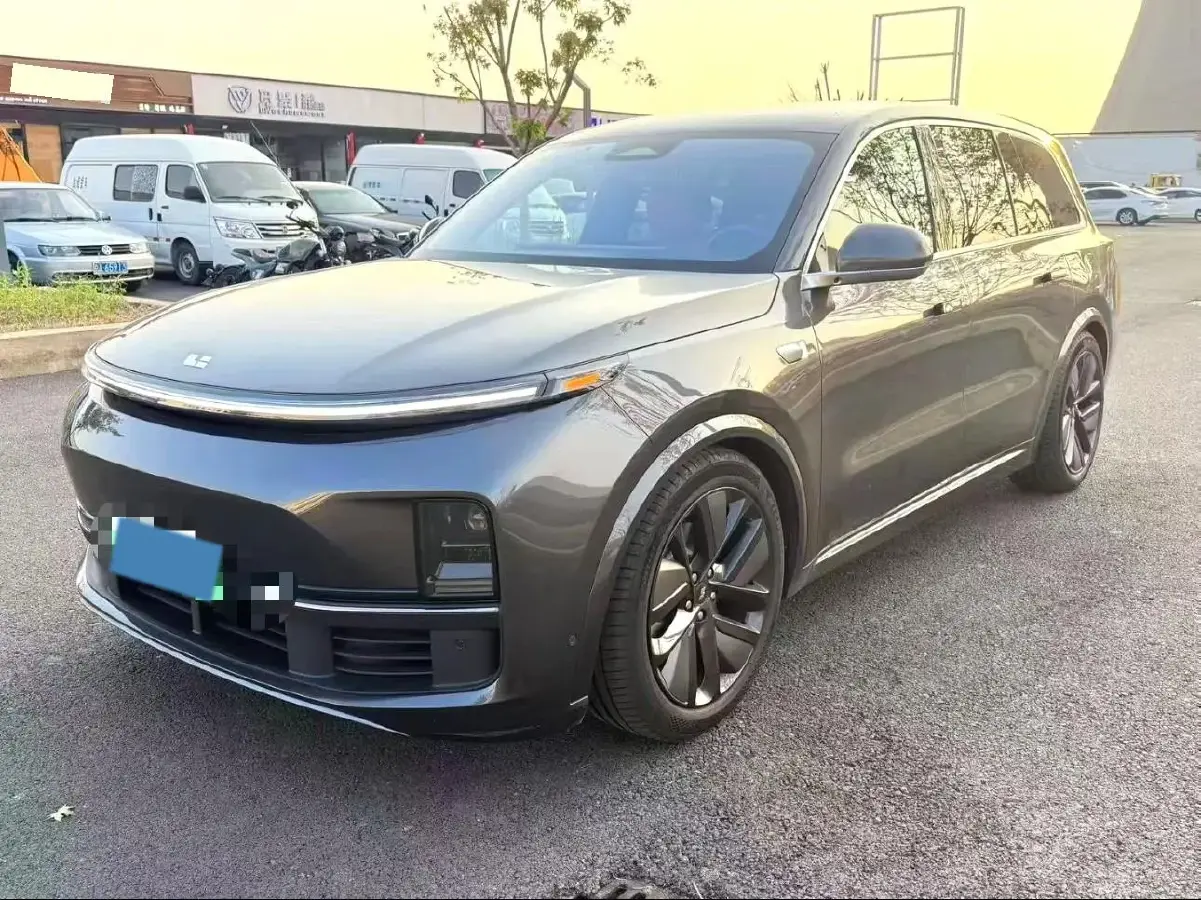 2023 Li L9 Range Extended 154HP REEV 42.6KWH
