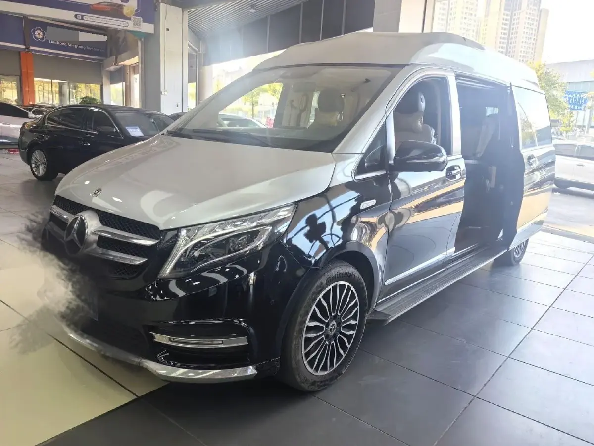2020 Mercedes-Benz V Class 2.0T 211HP L4 9AT
