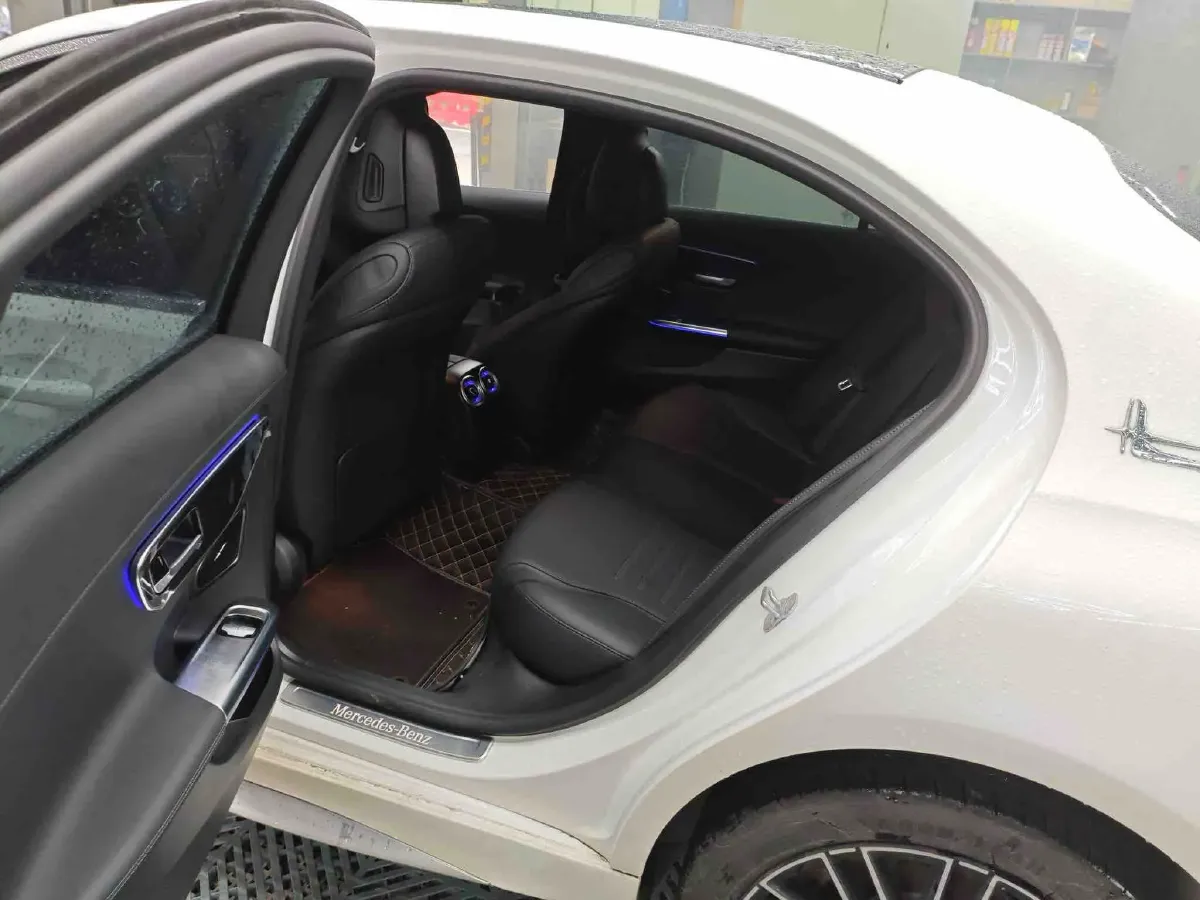 2025 Mercedes-Benz C Class 1.5T 204HP L4 9AT,autocango,china used car exporter,china ev exporter,chinese used car exporter,chinese used ev exporter