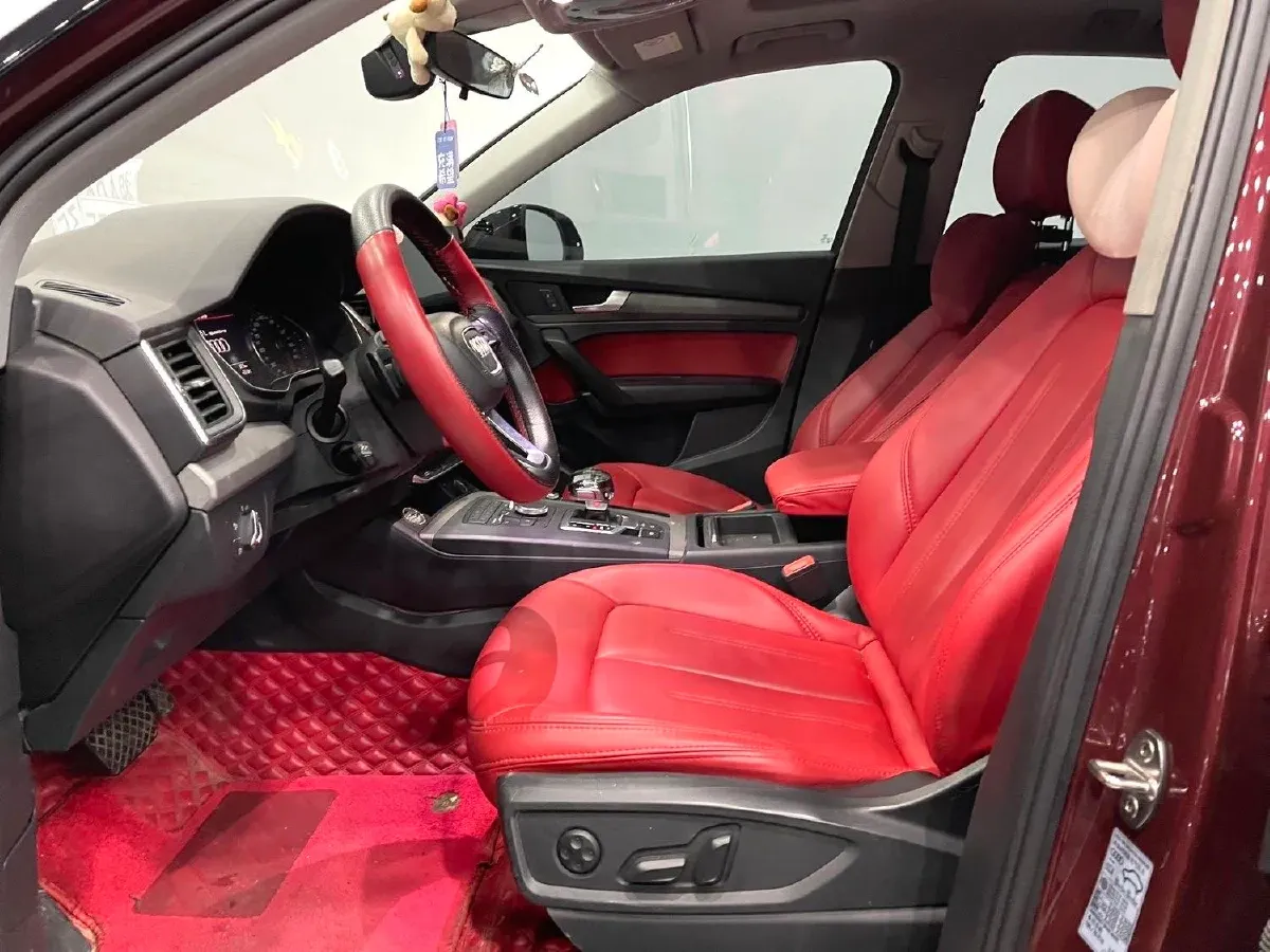 2018 Volkswagen Alltrack 2.0T 220HP L4 7DCT,autocango,china used car exporter,china ev exporter,chinese used car exporter,chinese used ev exporter