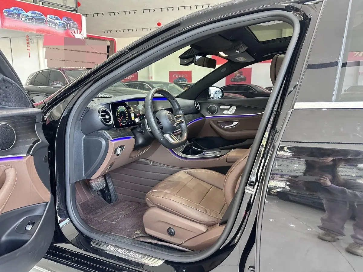 2021 Mercedes-Benz E Class 2.0T 258HP L4 9AT,autocango,china used car exporter,china ev exporter,chinese used car exporter,chinese used ev exporter