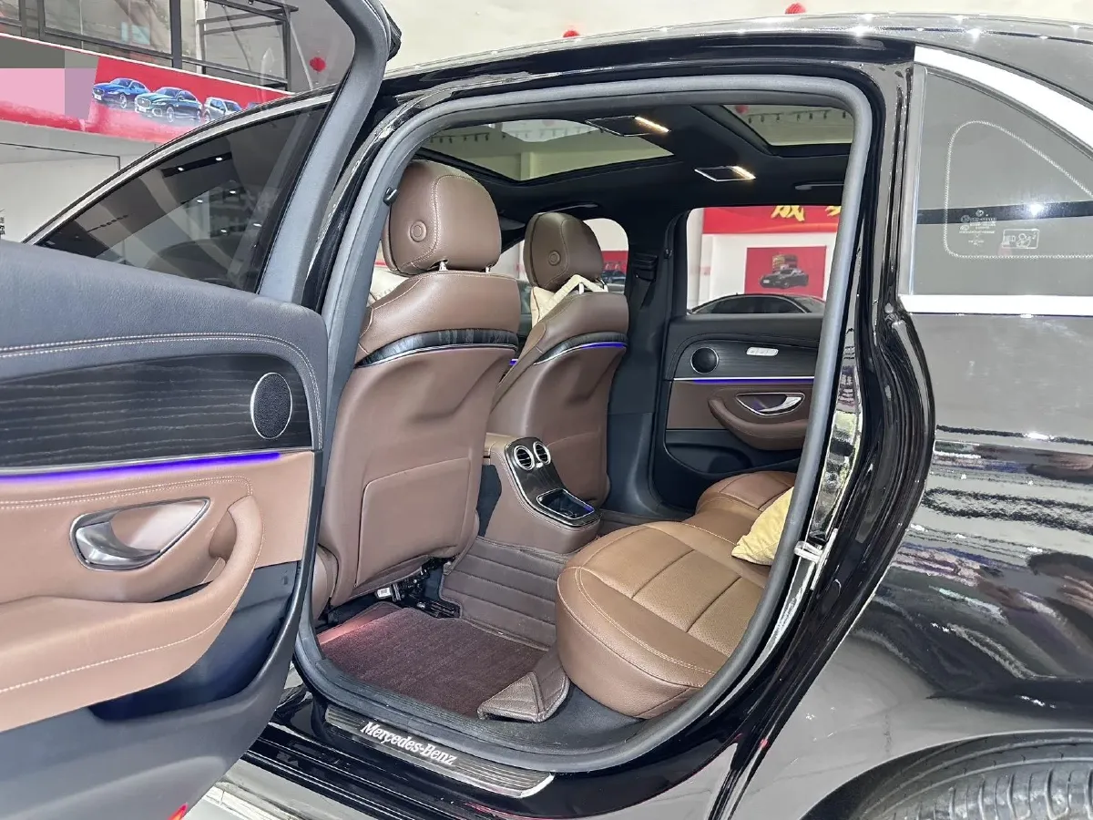 2021 Mercedes-Benz E Class 2.0T 258HP L4 9AT,autocango,china used car exporter,china ev exporter,chinese used car exporter,chinese used ev exporter