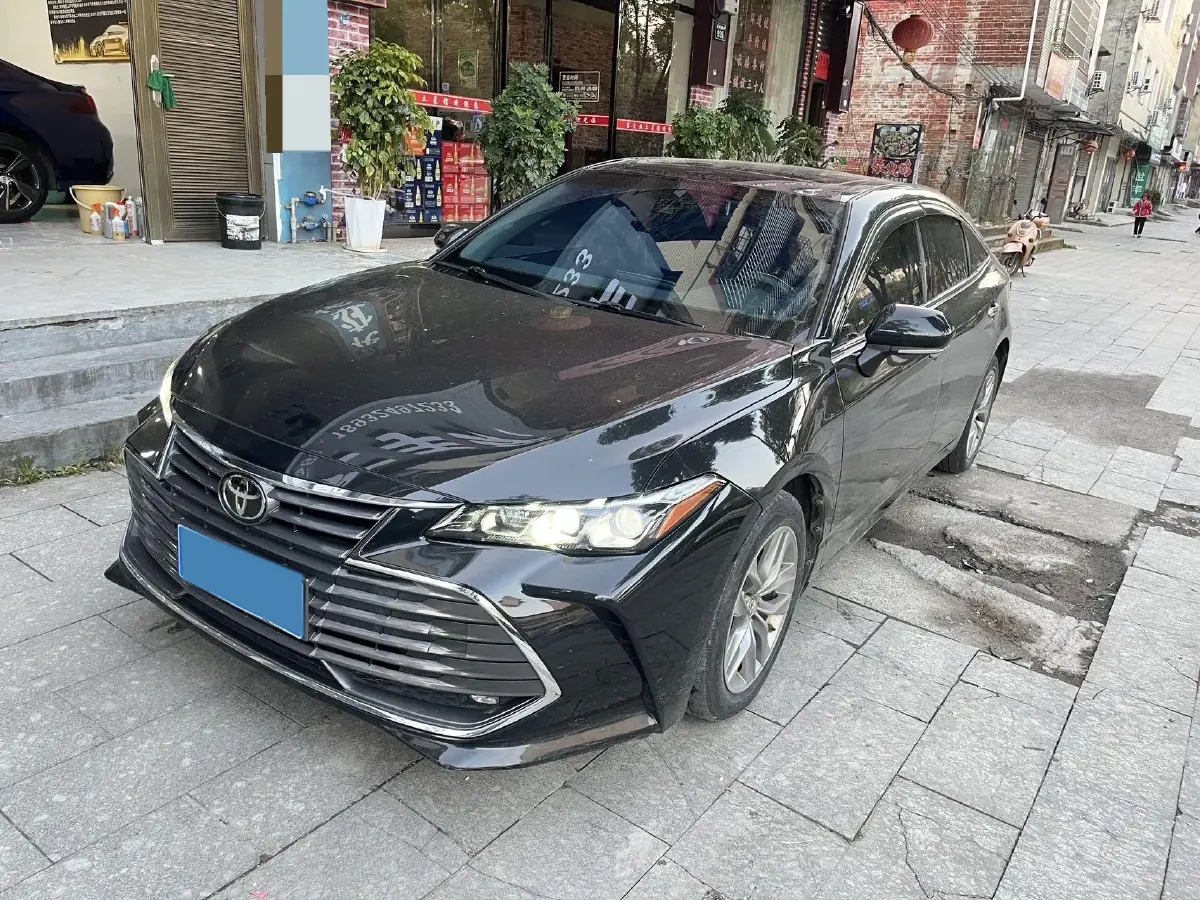 2019 Toyota Avalon 2.0L 178HP L4 CVT