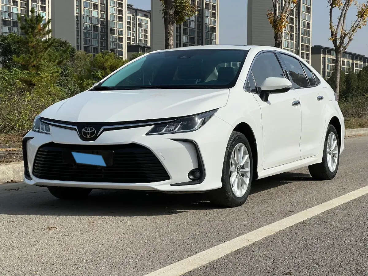 2021 Toyota Corolla 1.2T 116HP L4 CVT