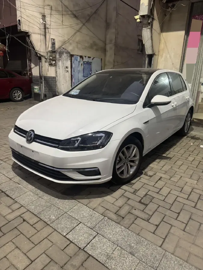 2018 Volkswagen Golf 1.4T 131HP L4 7DCT