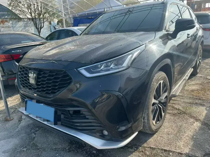 2022 Toyota Crown Kluger 2.0T 248HP L4 8AT