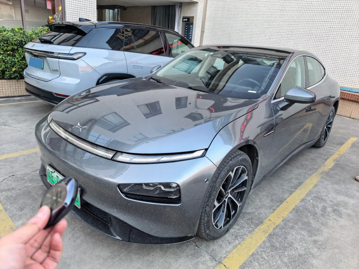 2020 DS 7 1.6T 215HP L4 8AT