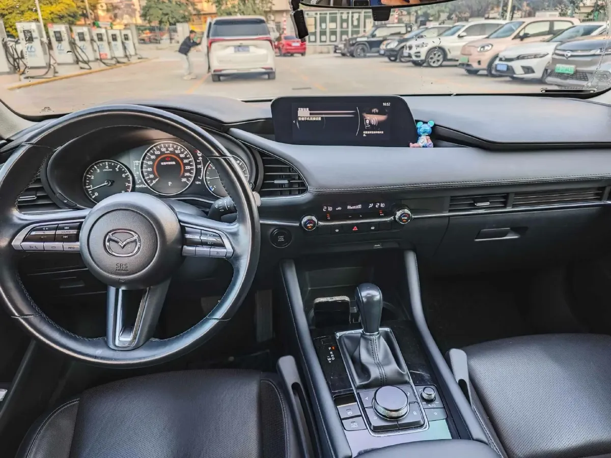 2021 Mazda 3 Axela 2.0L 158HP L4 6AT,autocango,china used car exporter,china ev exporter,chinese used car exporter,chinese used ev exporter