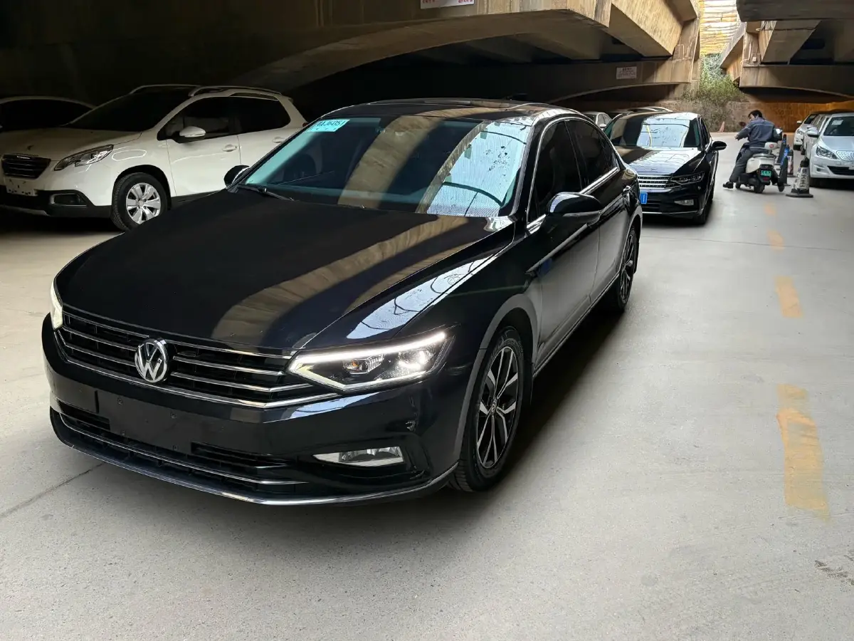 2020 Volkswagen Magotan 2.0T 186HP L4 7DCT