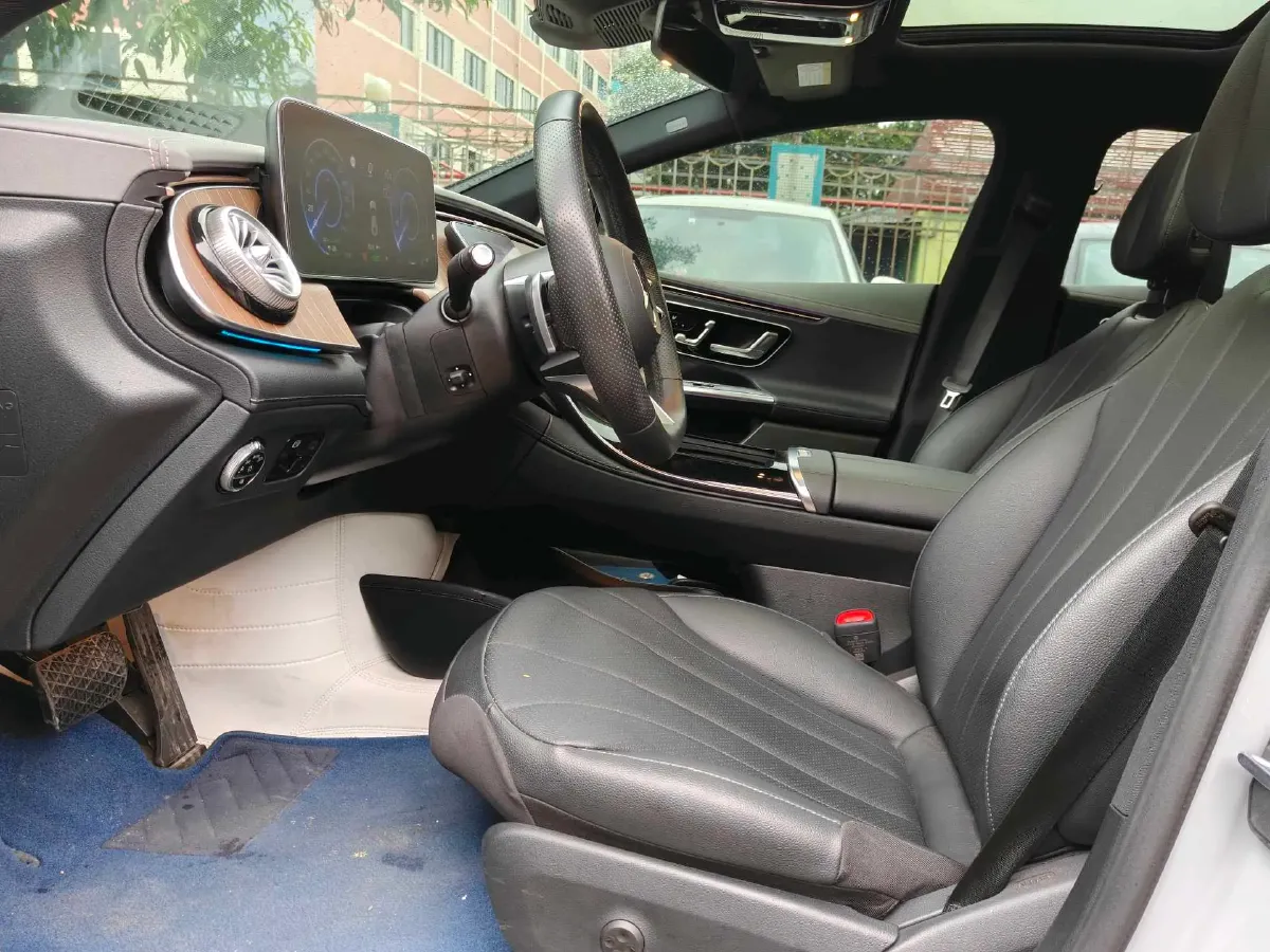 2022 Mercedes-Benz EQE Class BEV 96.1KWH,autocango,china used car exporter,china ev exporter,chinese used car exporter,chinese used ev exporter