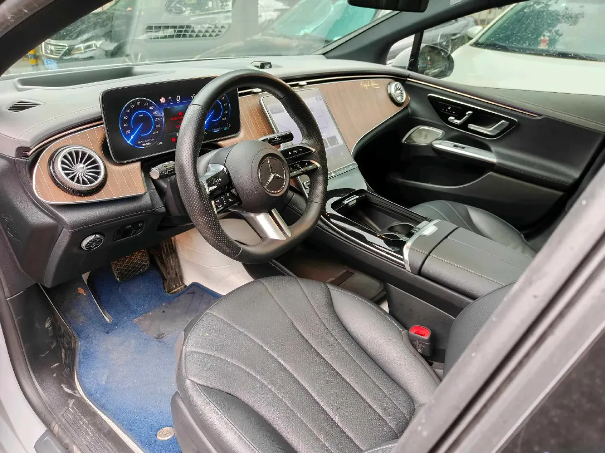 2022 Mercedes-Benz EQE Class BEV 96.1KWH,autocango,china used car exporter,china ev exporter,chinese used car exporter,chinese used ev exporter