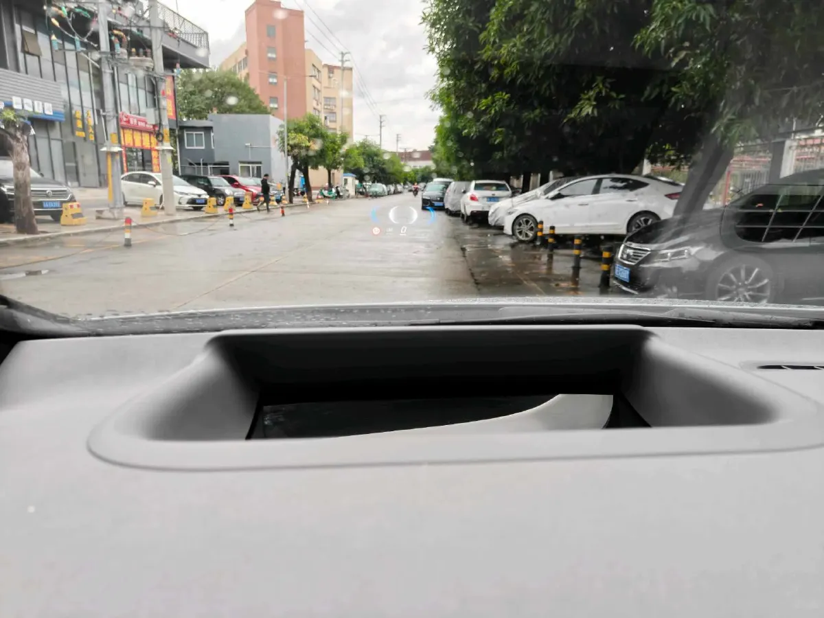 2022 Mercedes-Benz EQE Class BEV 96.1KWH,autocango,china used car exporter,china ev exporter,chinese used car exporter,chinese used ev exporter