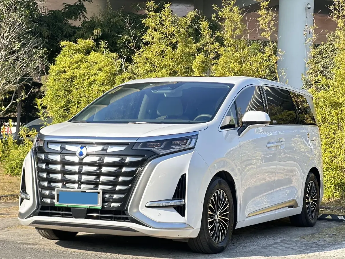 2022 Honda Odyssey 2.0L 146HP L4 E-CVT Hybrid